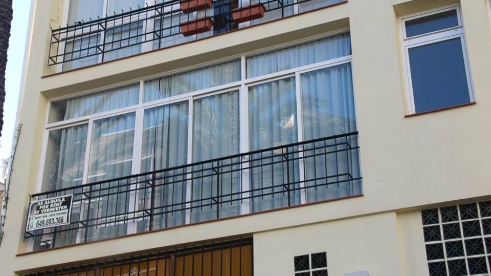 Urbanizacion La Roca, Estudio 托雷莫利诺斯 外观 照片