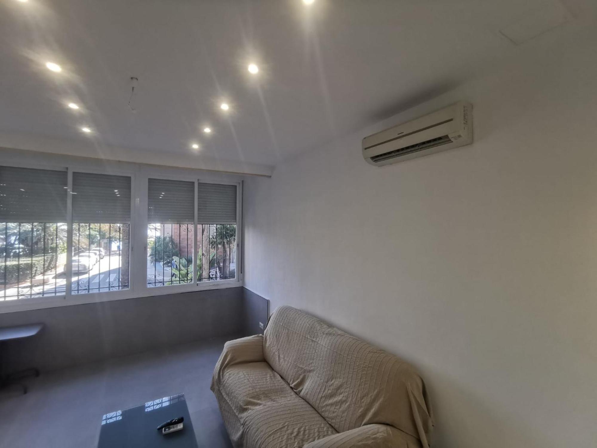 Urbanizacion La Roca, Estudio 托雷莫利诺斯 客房 照片