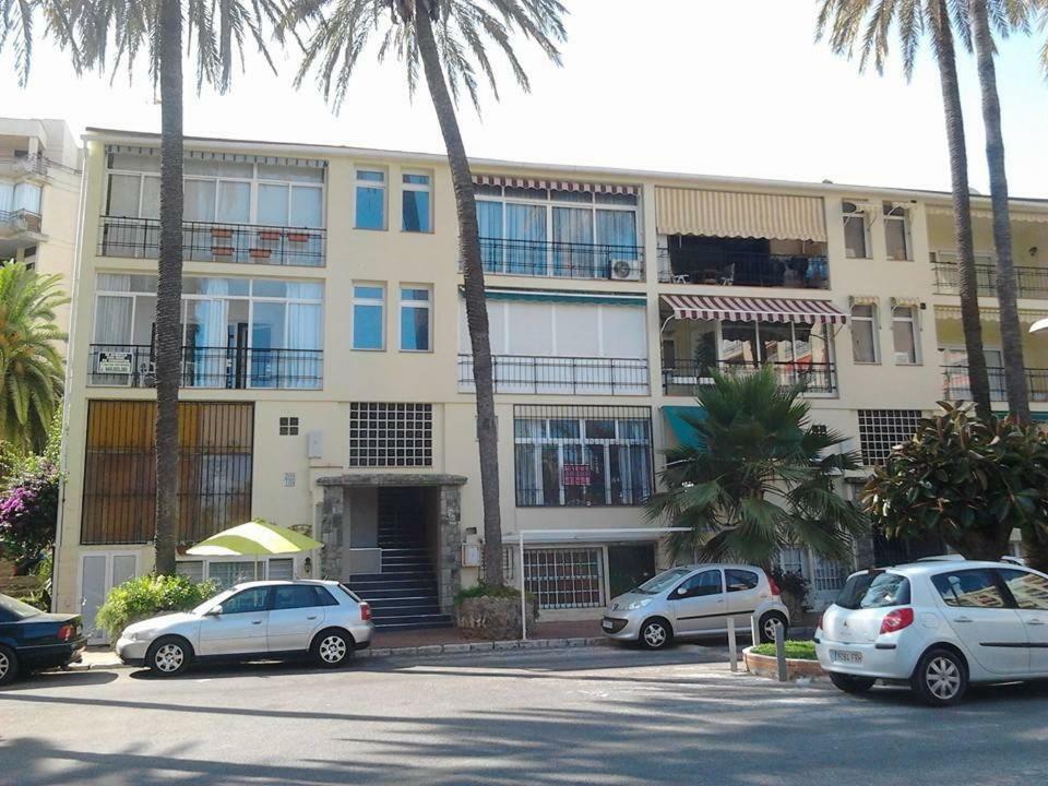Urbanizacion La Roca, Estudio 托雷莫利诺斯 外观 照片